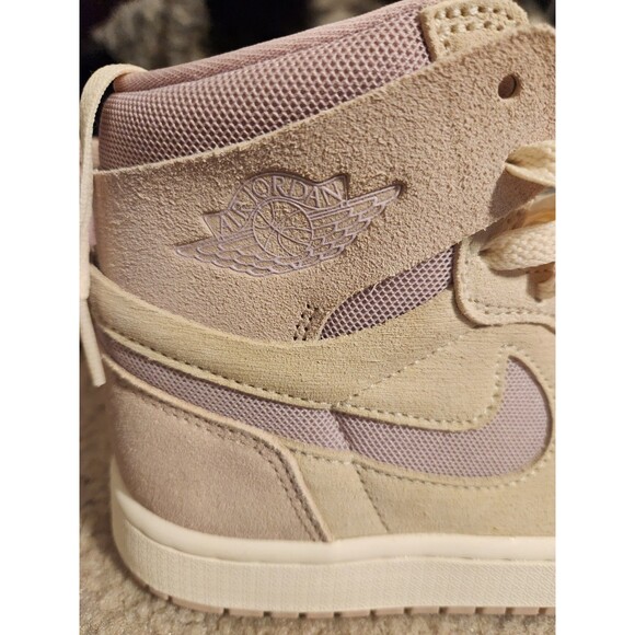 Size 7.5 - Air Jordan 1 Zoom Comfort 2 High Muslin Plum Chalk W - Picture 7 of 7